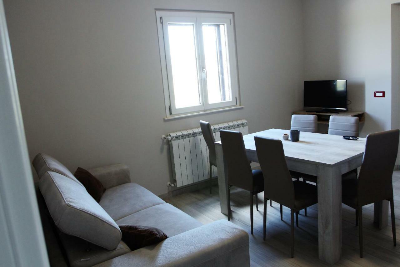 Fiorella Apartment *